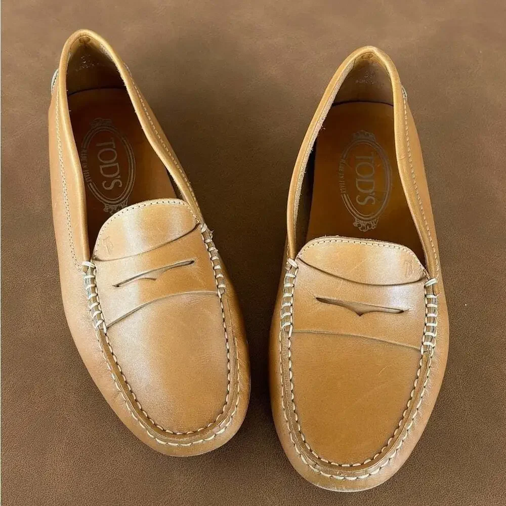 TOD'S Women’s Gommino Leather Penny Driver Shoes in Scuro Brown -Sz 37